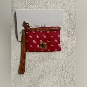 Dooney & Bourke wristlet